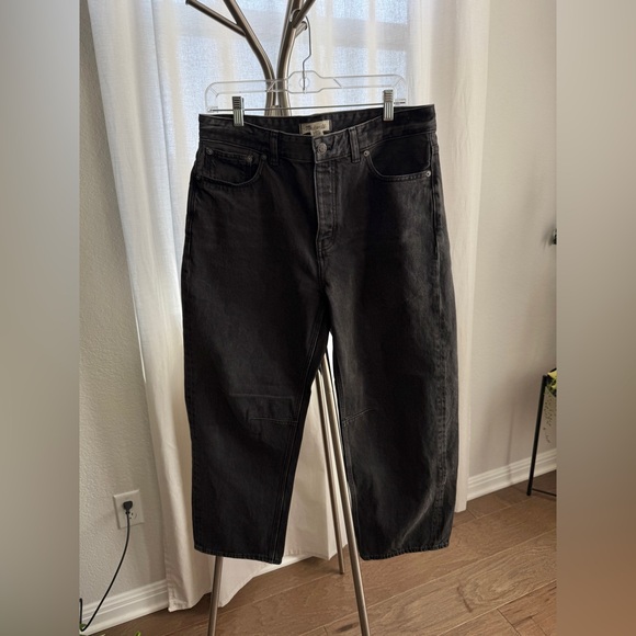 Madewell The Darted Barrel-Leg Jean Olenda wash - Picture 2 of 8